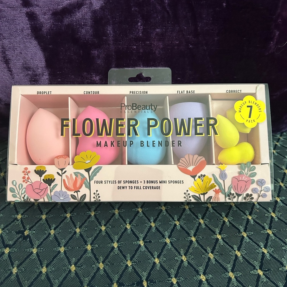 Flower Power Makeup Blender Set - Pink, Purple, Yellow,peach & blue - Picture 6 of 6